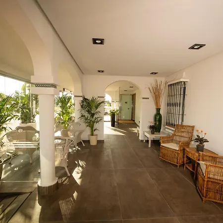 Y Diufain Otel