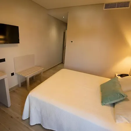 Y Diufain 3* Conil De La Frontera