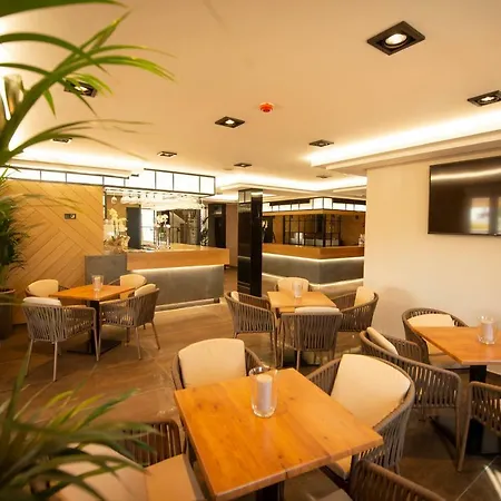 Diufain 호텔 콘일데라프론테라