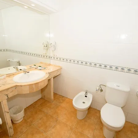 Hotel Diufain Conil De La Frontera