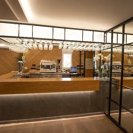 Diufain Hotel 3*